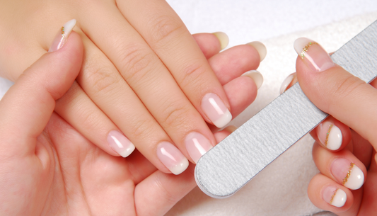 How Do I Choose the Right Press-On Nail Size to Avoid an Unnatural Look?